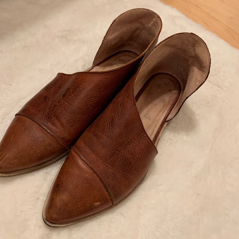 Free People Royals Flat Whiskey